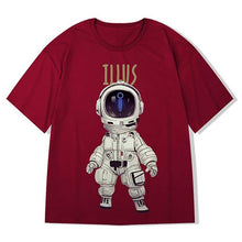 Load image into Gallery viewer, ILUS the astronaut T-shirt - WonderBoy
